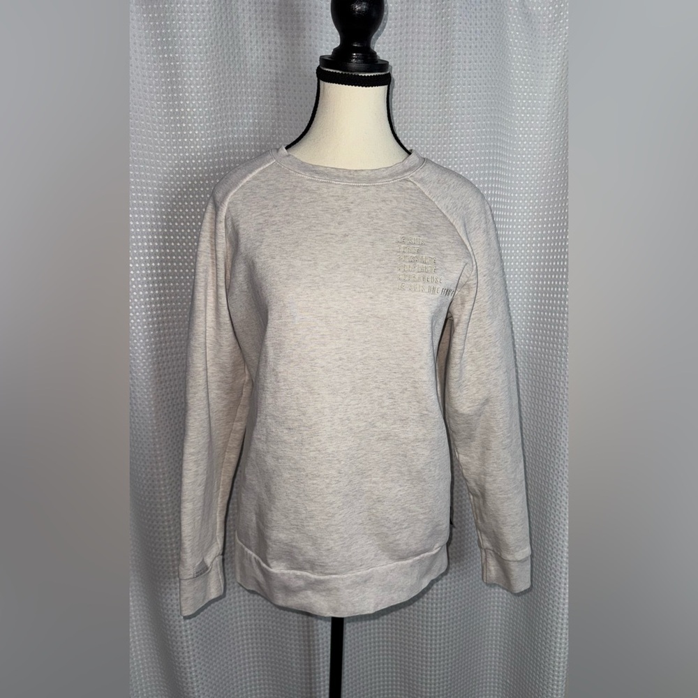 ORAKI women’s crewneck sweater size medium - oatmeal‎